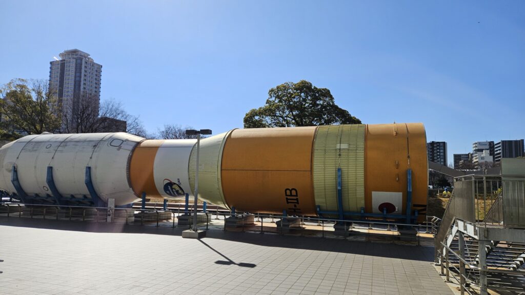 H2Bロケット実物大が展示されているのは珍しい